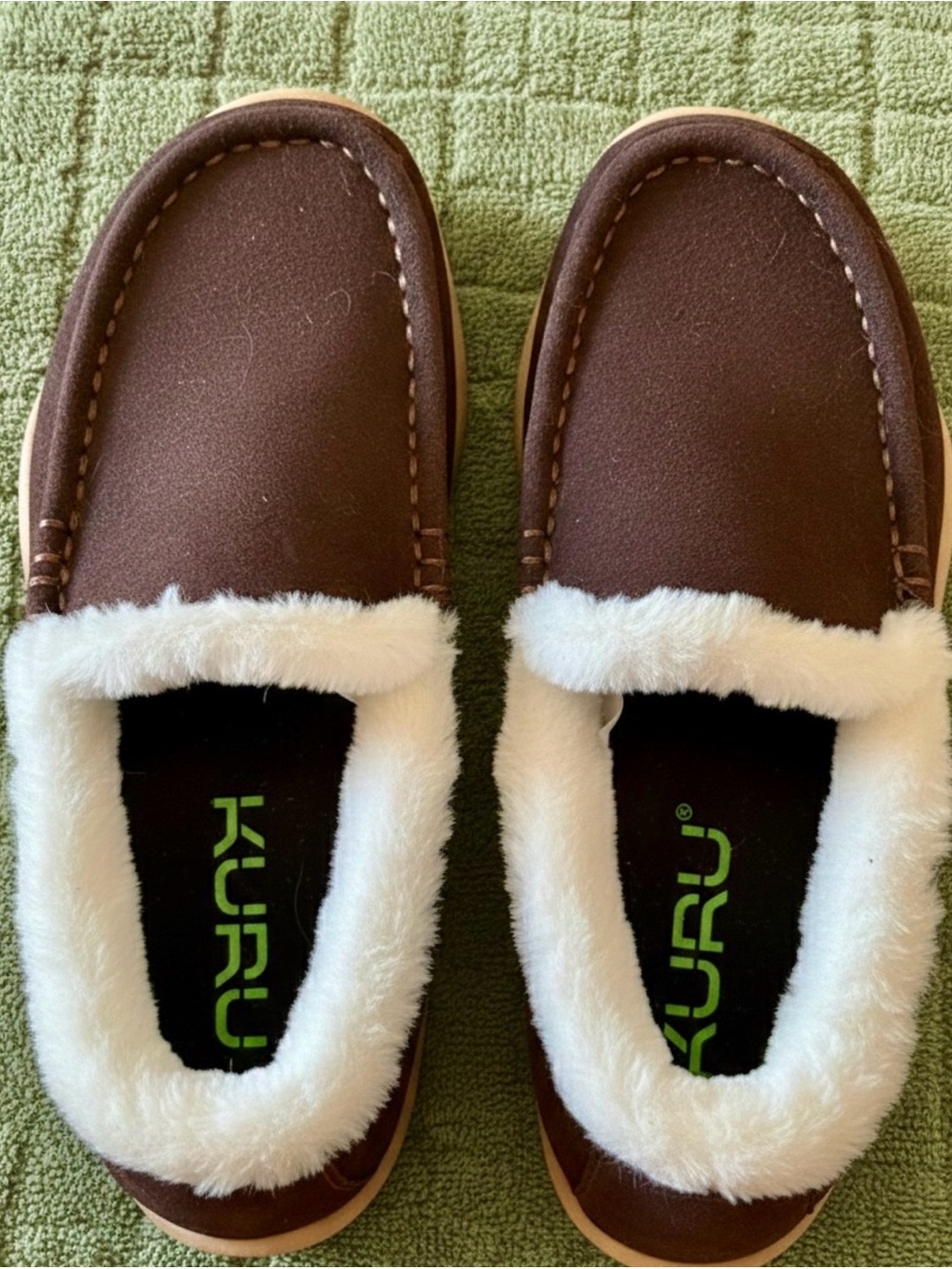 Kuru Womens Loft Slippers/ Loafers- Size 9 1/2